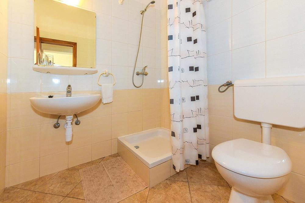 Apartments Adria بيوغْغاد نا موغو الغرفة الصورة